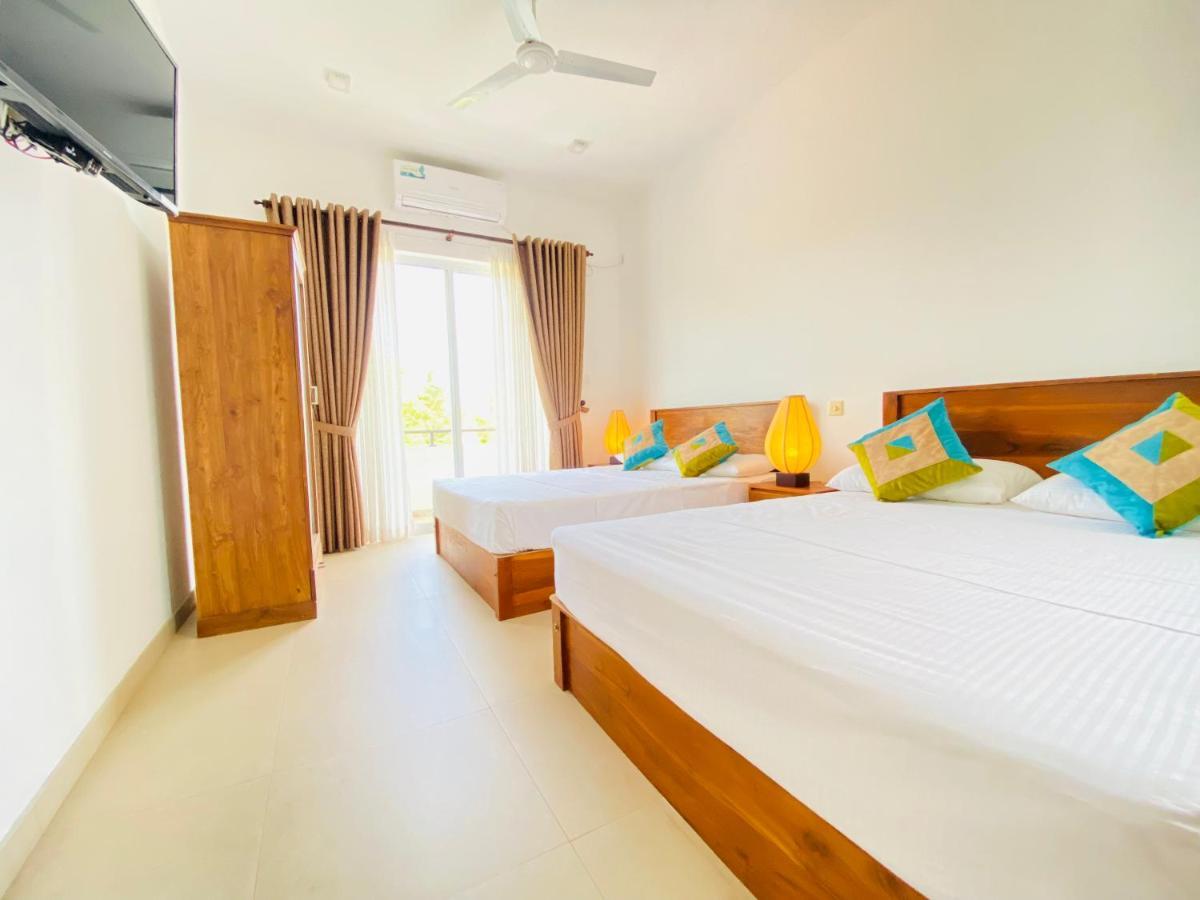 Srimadis Villa Near Airport - نيجومبو المظهر الخارجي الصورة